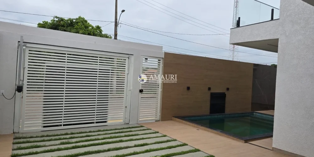 180 - CASA EM ALTO PADRÃO NO BAIRRO JARDIM SANTARÉM (18)