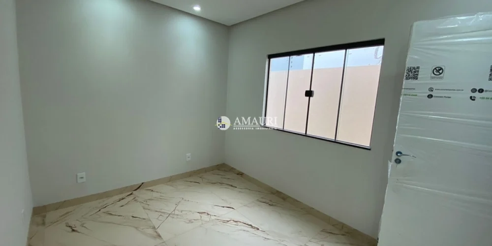 228 - CASA NO BAIRRO DA FLORESTA (7)